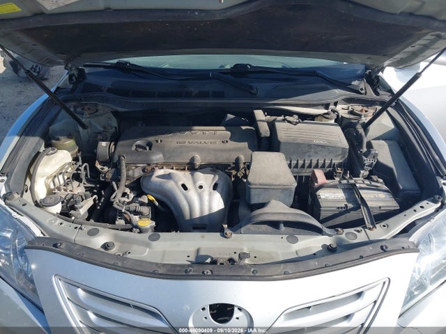 46090409 :رقم المزاد ، 4T1BE46K27U597662 vin ، 2007 Toyota Camry Le مزاد بيع