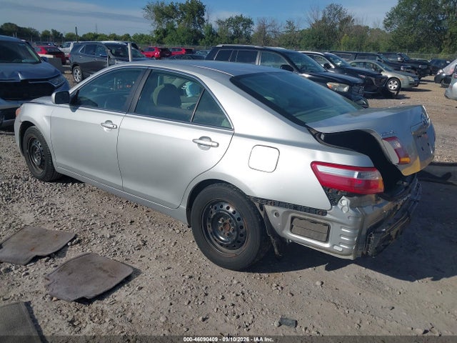 46090409 :رقم المزاد ، 4T1BE46K27U597662 vin ، 2007 Toyota Camry Le مزاد بيع
