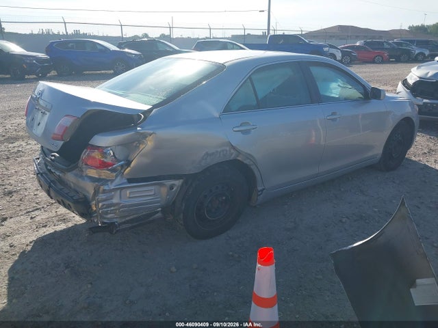 46090409 :رقم المزاد ، 4T1BE46K27U597662 vin ، 2007 Toyota Camry Le مزاد بيع
