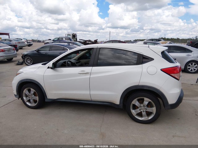 Honda HR-V LX 2016 3CZRU6H30GM726939 Image 14
