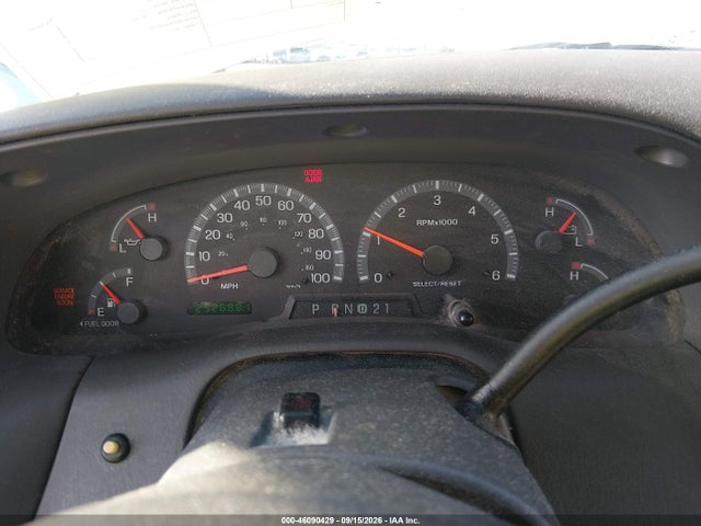 2003 Ford F-150 Lariat/xlt მანქანა იყიდება აუქციონზე, vin: 1FTRW07L53KA66929, აუქციონის ნომერი: 46090429