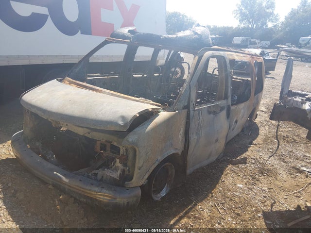 46090431 :رقم المزاد ، 1GBFG15R5X1098776 vin ، 1999 Chevrolet Express مزاد بيع