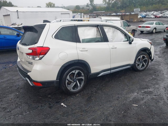 Продажа на аукционе авто 2024 Subaru Forester Touring, vin: JF2SKAMC8RH423020, номер лота: 46090450
