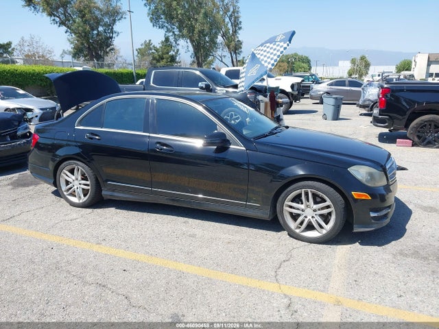 Aukcja sprzedaży 2013 Mercedes-benz C 250 Sport, vin: WDDGF4HB1DF982589, numer aukcji: 46090458