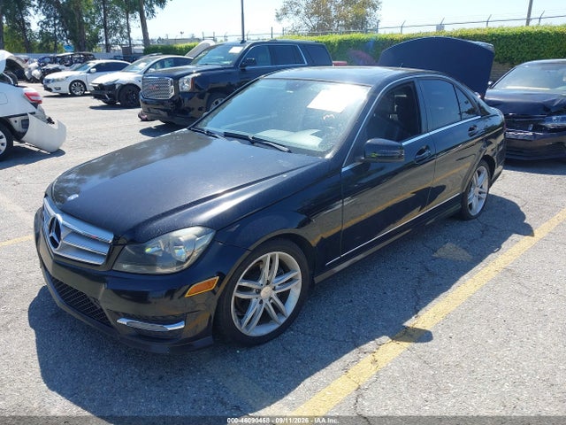 Aukcja sprzedaży 2013 Mercedes-benz C 250 Sport, vin: WDDGF4HB1DF982589, numer aukcji: 46090458