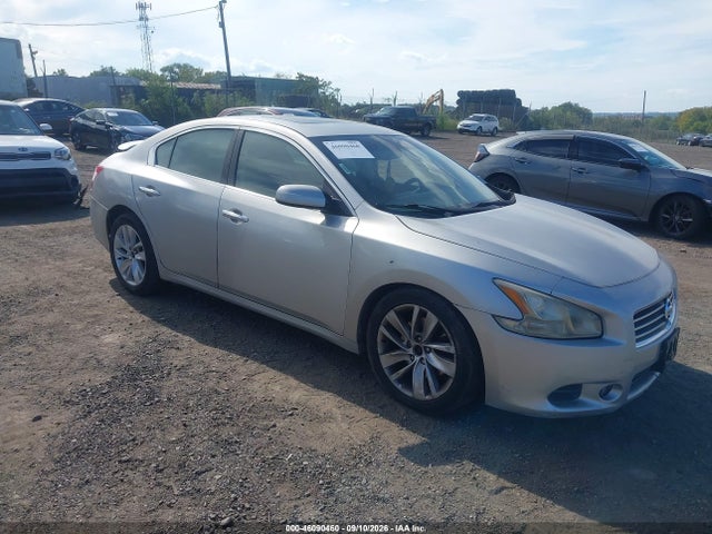 46090460 :رقم المزاد ، 1N4AA51E99C841194 vin ، 2009 Nissan Maxima 3.5 S مزاد بيع