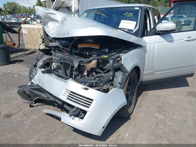 46090465 :رقم المزاد ، SALGR2FV4HA373317 vin ، 2017 Land Rover Range Rover 3.0l V6 Supercharged مزاد بيع