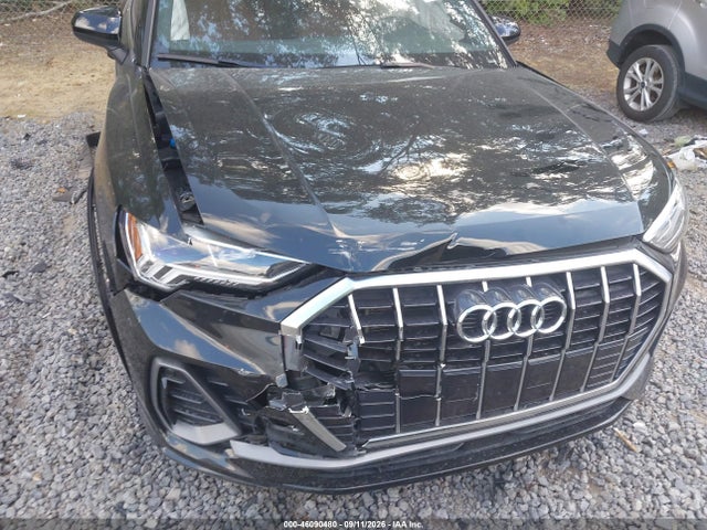 2024 Audi Q3 Premium 45 Tfsi S Line Quattro Tiptronic მანქანა იყიდება აუქციონზე, vin: WA1DECF37R1106985, აუქციონის ნომერი: 46090480