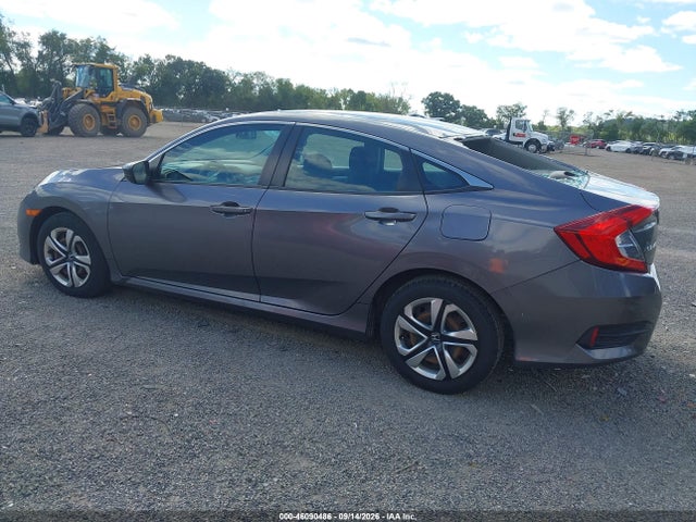 Aukcja sprzedaży 2018 Honda Civic Lx, vin: 19XFC2F57JE012218, numer aukcji: 46090486