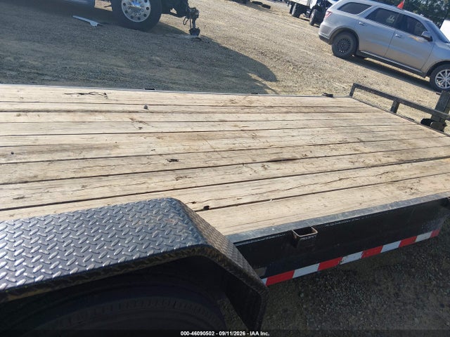 Продажа на аукционе авто 2022 Load Trail Flatbed Dovetail 20', vin: 4ZECH2024N1253211, номер лота: 46090502