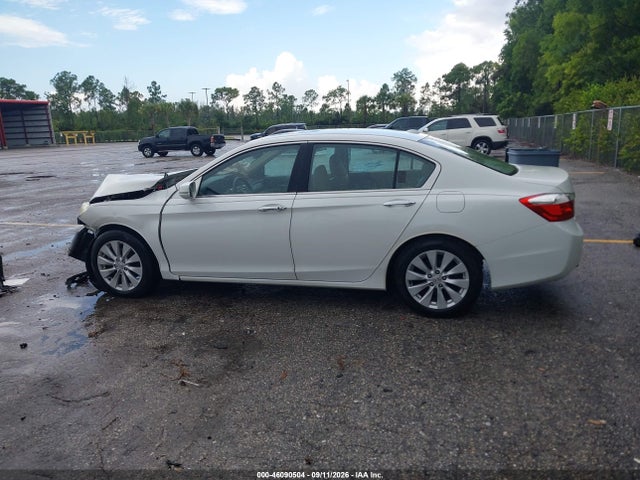 46090504 :رقم المزاد ، 1HGCR2F83DA175243 vin ، 2013 Honda Accord Ex-l مزاد بيع