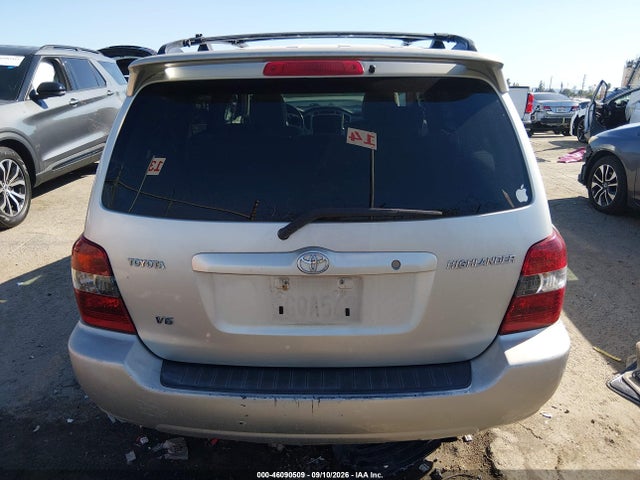 46090509 :رقم المزاد ، JTEDP21A640028810 vin ، 2004 Toyota Highlander V6 مزاد بيع