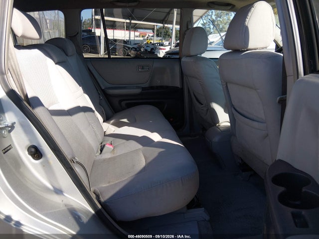 46090509 :رقم المزاد ، JTEDP21A640028810 vin ، 2004 Toyota Highlander V6 مزاد بيع