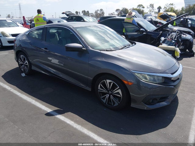 46090520 :رقم المزاد ، 2HGFC3B31HH360784 vin ، 2017 Honda Civic Ex-t مزاد بيع