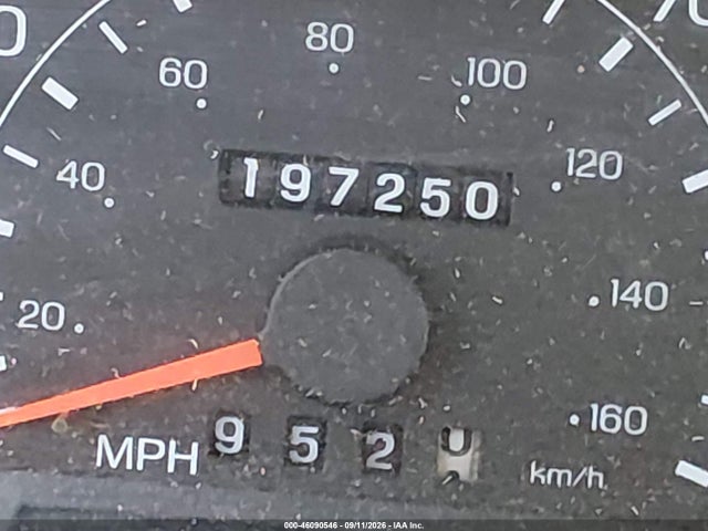 2000 Ford F-250 Lariat/xl/xlt მანქანა იყიდება აუქციონზე, vin: 1FTNX20F8YEC15500, აუქციონის ნომერი: 46090546