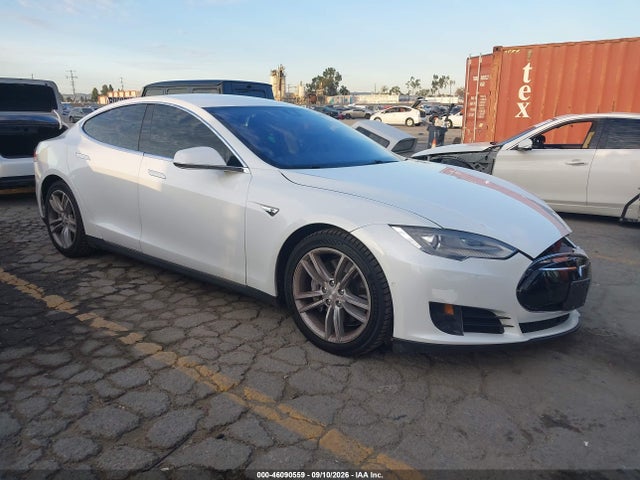 Продажа на аукционе авто 2015 Tesla Model S 70d/85d/p85d, vin: 5YJSA1H26FF085969, номер лота: 46090559