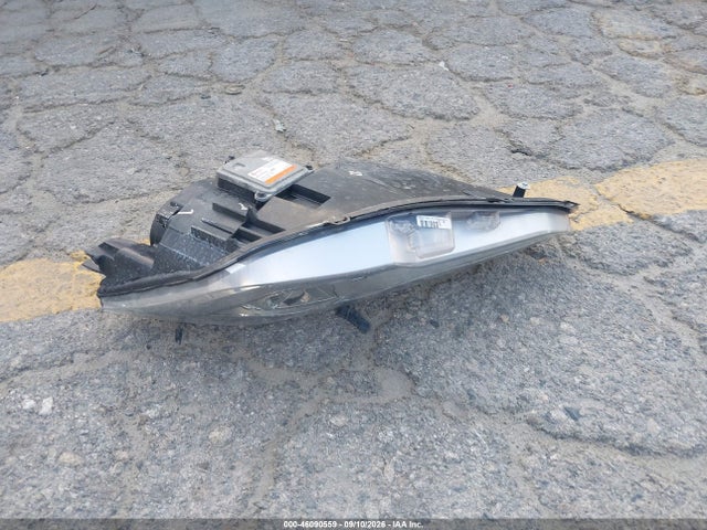 46090559 :رقم المزاد ، 5YJSA1H26FF085969 vin ، 2015 Tesla Model S 70d/85d/p85d مزاد بيع