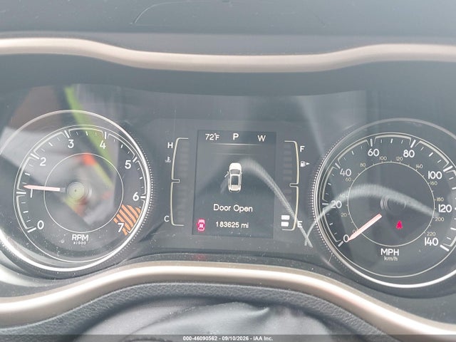 Продажа на аукционе авто 2014 Jeep Cherokee Latitude, vin: 1C4PJMCB0EW290633, номер лота: 46090562