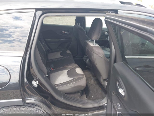 Продажа на аукционе авто 2014 Jeep Cherokee Latitude, vin: 1C4PJMCB0EW290633, номер лота: 46090562