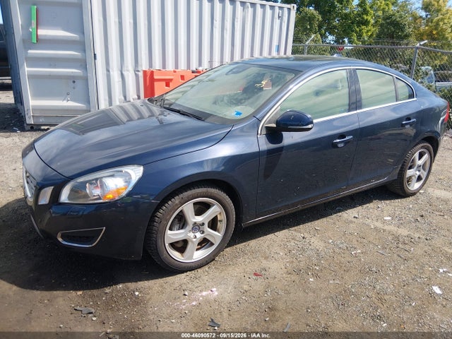 46090572 :رقم المزاد ، YV1622FS7C2130613 vin ، 2012 Volvo S60 T5 مزاد بيع