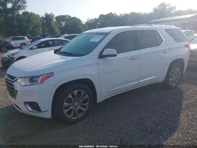 46090583 :رقم المزاد ، 1GNERKKW9JJ258822 vin ، 2018 Chevrolet Traverse Premier مزاد بيع