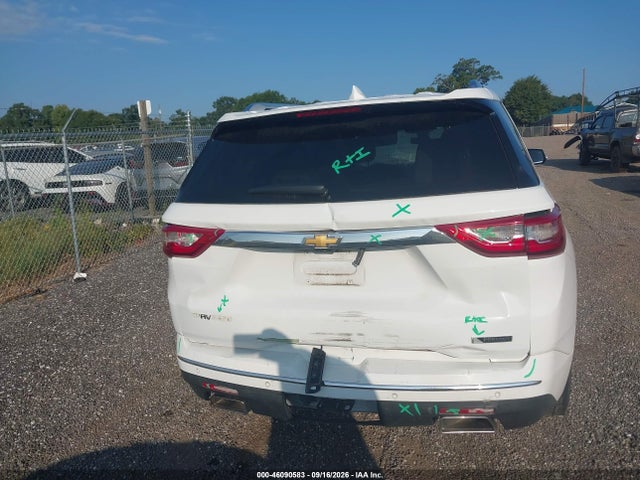 46090583 :رقم المزاد ، 1GNERKKW9JJ258822 vin ، 2018 Chevrolet Traverse Premier مزاد بيع