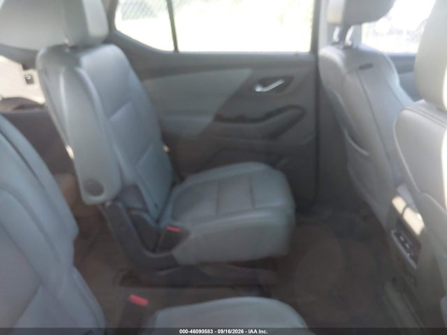 46090583 :رقم المزاد ، 1GNERKKW9JJ258822 vin ، 2018 Chevrolet Traverse Premier مزاد بيع