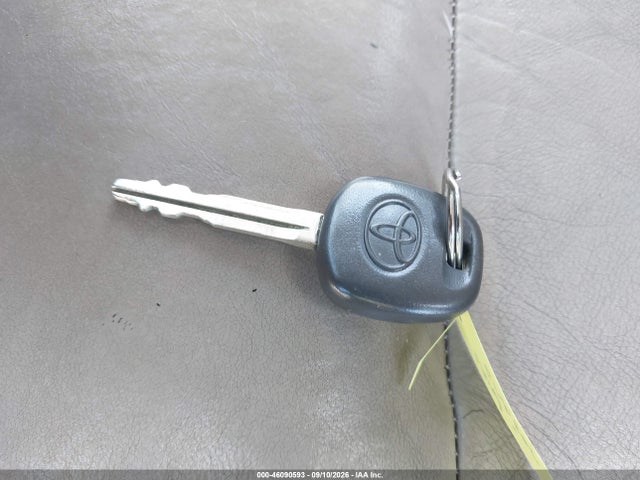Продажа на аукционе авто 2000 Toyota Land Cruiser, vin: JT3HT05J0Y0095512, номер лота: 46090593