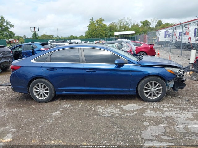 46090604 :رقم المزاد ، 5NPE24AF0JH697815 vin ، 2018 Hyundai Sonata Se مزاد بيع
