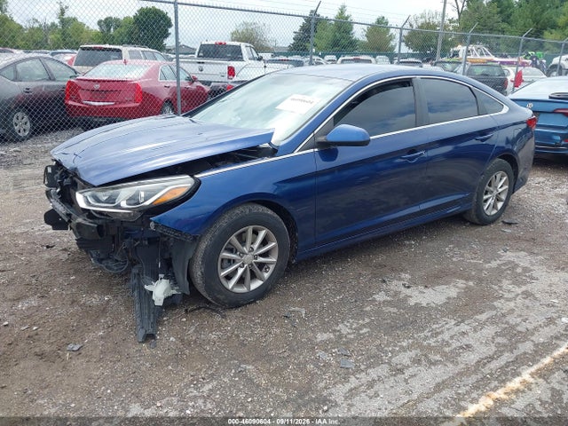 46090604 :رقم المزاد ، 5NPE24AF0JH697815 vin ، 2018 Hyundai Sonata Se مزاد بيع