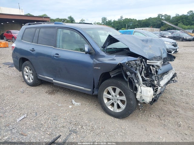 Продажа на аукционе авто 2013 Toyota Highlander Hybrid Base V6, vin: JTEBC3EH9D2015828, номер лота: 46090619