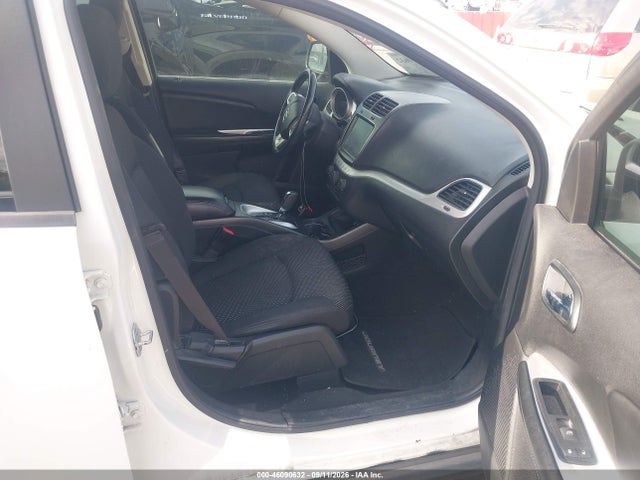 46090632 :رقم المزاد ، 3C4PDCBG6FT578453 vin ، 2015 Dodge Journey Sxt مزاد بيع