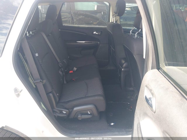 46090632 :رقم المزاد ، 3C4PDCBG6FT578453 vin ، 2015 Dodge Journey Sxt مزاد بيع