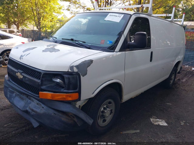 46090634 :رقم المزاد ، 1GCWGFCA3B1126203 vin ، 2011 Chevrolet Express 2500 Work Van مزاد بيع