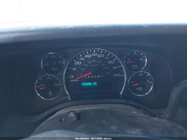 46090634 :رقم المزاد ، 1GCWGFCA3B1126203 vin ، 2011 Chevrolet Express 2500 Work Van مزاد بيع