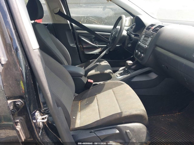 2010 Volkswagen Jetta S მანქანა იყიდება აუქციონზე, vin: 3VWJX7AJ9AM003152, აუქციონის ნომერი: 46090640
