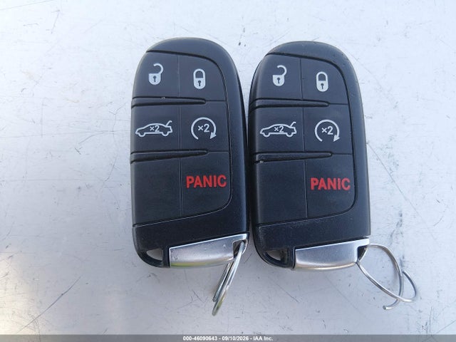 Продаж на аукціоні авто 2017 Chrysler 300c, vin: 2C3CCAEG5HH565128, номер лоту: 46090643