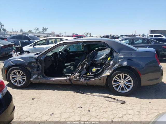 Продаж на аукціоні авто 2017 Chrysler 300c, vin: 2C3CCAEG5HH565128, номер лоту: 46090643