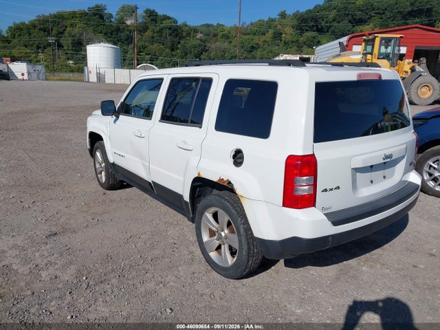 46090654 :رقم المزاد ، 1C4NJRFB0CD556239 vin ، 2012 Jeep Patriot Latitude مزاد بيع