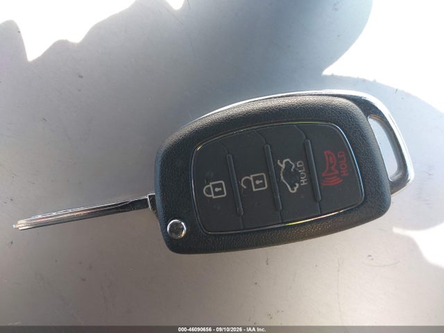 Hyundai SONATA SE 2017 5NPE24AF1HH496628 Image 11