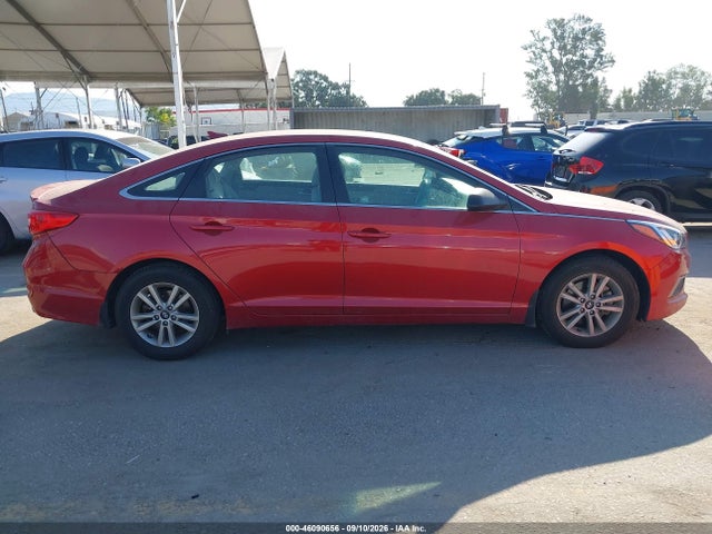Hyundai SONATA SE 2017 5NPE24AF1HH496628 Image 13