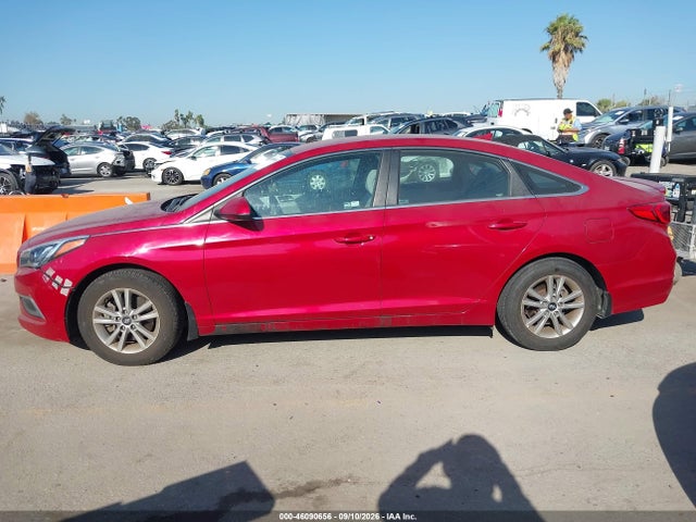 Hyundai SONATA SE 2017 5NPE24AF1HH496628 Image 14