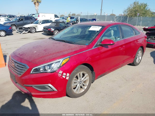 Hyundai SONATA SE 2017 5NPE24AF1HH496628 Image 2