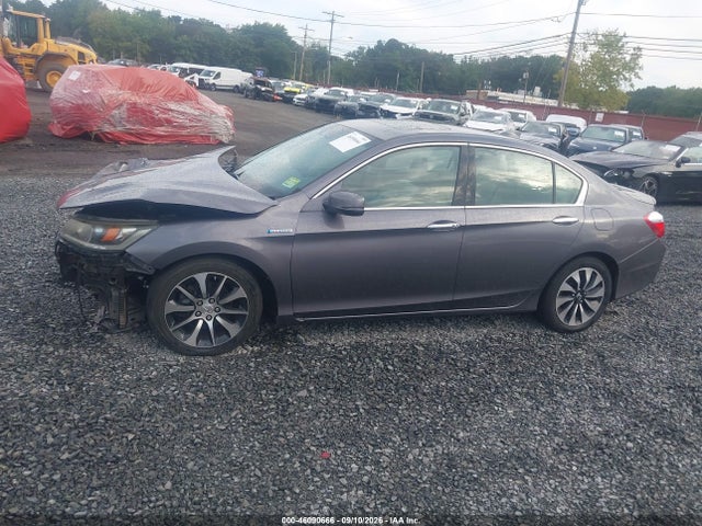 46090666 :رقم المزاد ، 1HGCR6F57EA004106 vin ، 2014 Honda Accord Hybrid Ex-l مزاد بيع