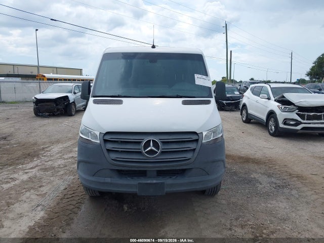 46090674 :رقم المزاد ، W1Y4EBHY4LT032862 vin ، 2020 Mercedes-benz Sprinter 2500 Standard Roof V6 مزاد بيع