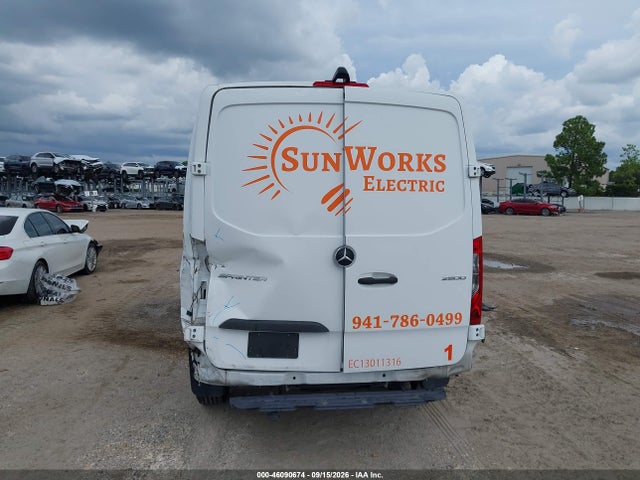 46090674 :رقم المزاد ، W1Y4EBHY4LT032862 vin ، 2020 Mercedes-benz Sprinter 2500 Standard Roof V6 مزاد بيع