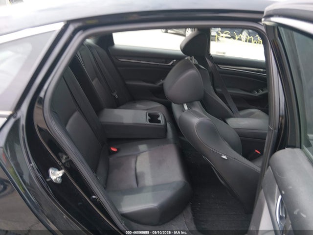 46090689 :رقم المزاد ، 1HGCV1F31LA113977 vin ، 2020 Honda Accord Sport مزاد بيع