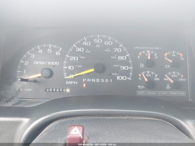 Aukcja sprzedaży 1999 Gmc Suburban 1500 Slt Cmi, vin: 3GKFK16R8XG504399, numer aukcji: 46090700