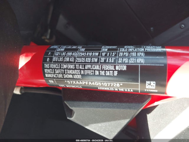 46090704 :رقم المزاد ، 57XAAPFA4G5107728 vin ، 2016 Polaris Slingshot مزاد بيع