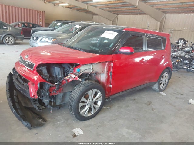46090722 :رقم المزاد ، KNDJP3A5XF7773828 vin ، 2015 Kia Soul + مزاد بيع